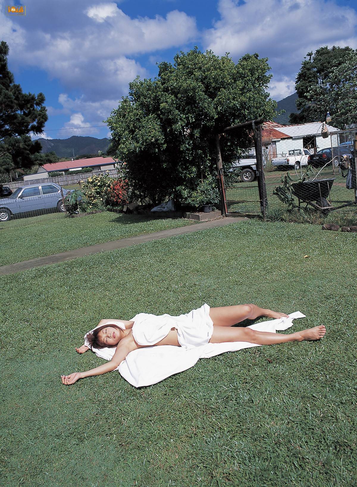 Yuika Hotta 堀田ゆい夏  ASIA Bomb.TV